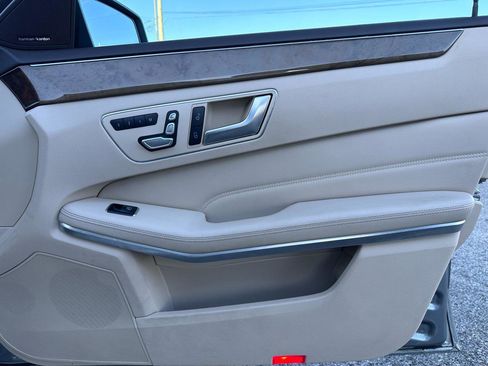Used 2014 Mercedes-Benz E 350 Sedan image 39