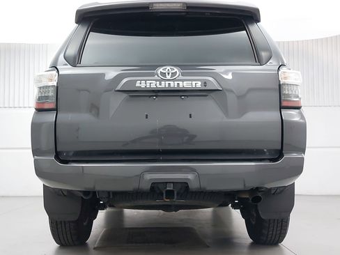 Used 2021 Toyota 4Runner SR5 image 6