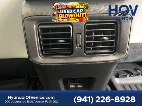 Used 2021 Toyota RAV4 XLE Premium FWD image 32