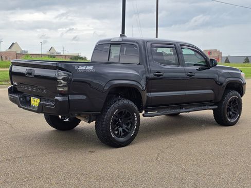 Used 2020 Toyota Tacoma SR w/ SR Convenience Package RWD image 5