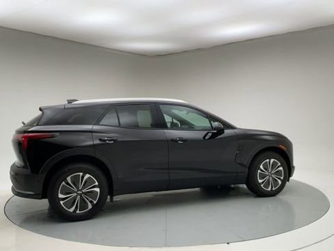 New 2025 Chevrolet Blazer EV LT w/ Super Cruise Package image 2