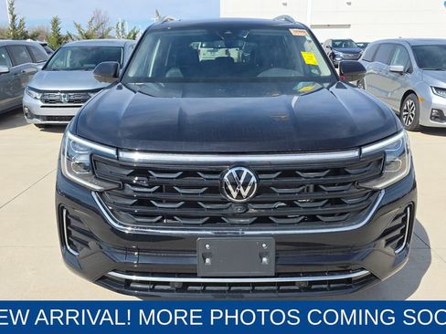 Used 2025 Volkswagen Atlas SEL Premium R-Line image 8