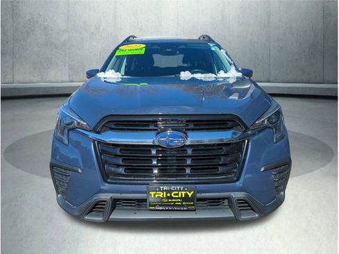 Used 2023 Subaru Ascent Premium w/ Convenience Package AWD/4WD image 10