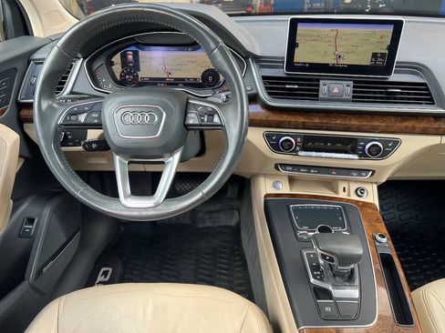 Used 2018 Audi Q5 2.0T Premium Plus w/ Premium Plus Package AWD/4WD image 14