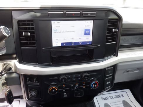 Used 2024 Ford F250 XL image 14