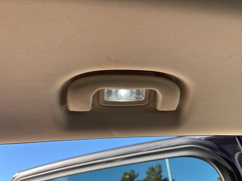 Used 2022 Buick Envision Essence w/ Technology Package I FWD image 43