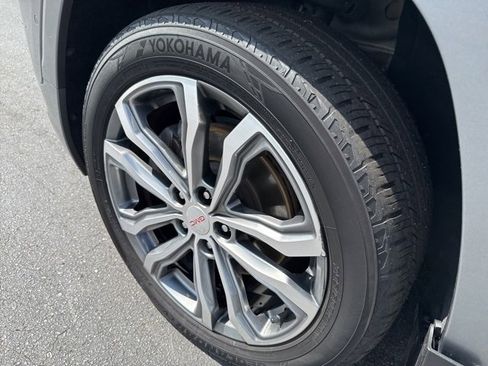 Used 2018 GMC Terrain Denali w/ Advanced Safety Package image 36