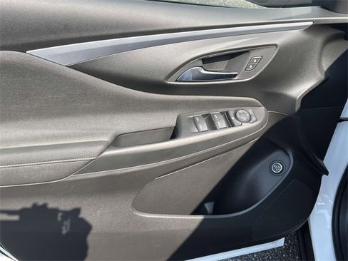 Used 2025 Buick Envista Preferred w/ Convenience I Package image 15