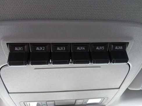 New 2026 Ford F250 XL w/ XL Chrome Package image 26