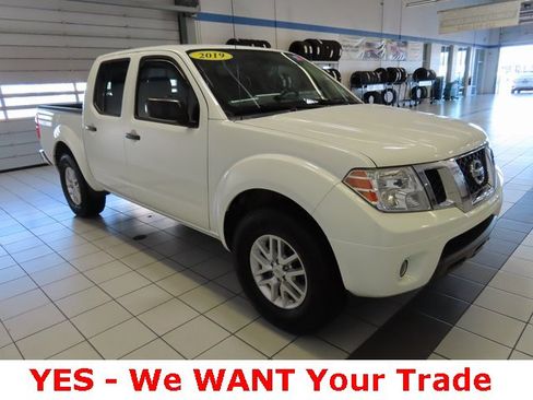 Used 2019 Nissan Frontier SV w/ Value Truck Package image 17