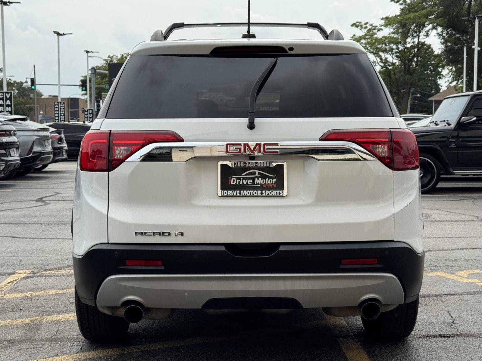 Used 2019 GMC Acadia SLT FWD image 10