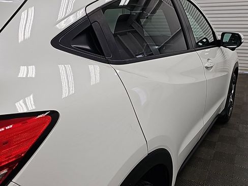 Used 2022 Honda HR-V EX image 10