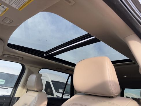 Used 2024 Ford Expedition Max Limited image 28