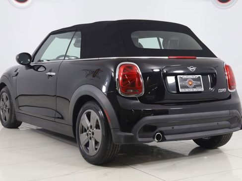 Used 2022 MINI Cooper Convertible image 4