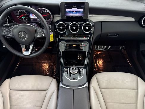 Used 2018 Mercedes-Benz C 300 Sedan image 16