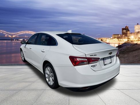 Used 2022 Chevrolet Malibu LT image 3