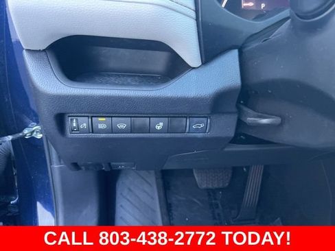 Used 2023 Toyota RAV4 XLE Premium FWD image 32