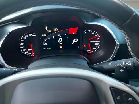 Used 2015 Chevrolet Corvette Stingray Coupe w/ 2LT Preferred Equipment Group image 28