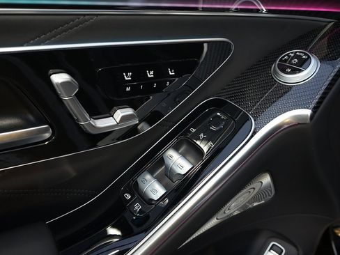 Used 2024 Mercedes-Benz S 63 AMG S image 28