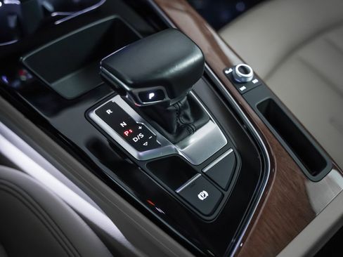 Used 2022 Audi A4 2.0T Premium w/ 18" Wheel Package image 17