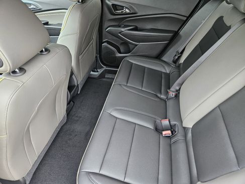 New 2026 Chevrolet Trax ACTIV w/ Sunroof Package FWD image 26
