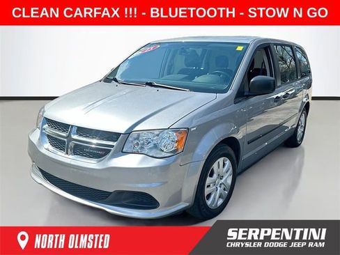 Used 2015 Dodge Grand Caravan American Value Package w/ UConnect Hands-Free Group FWD image 1