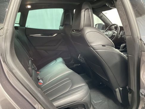 Used 2022 Maserati Levante GT image 30