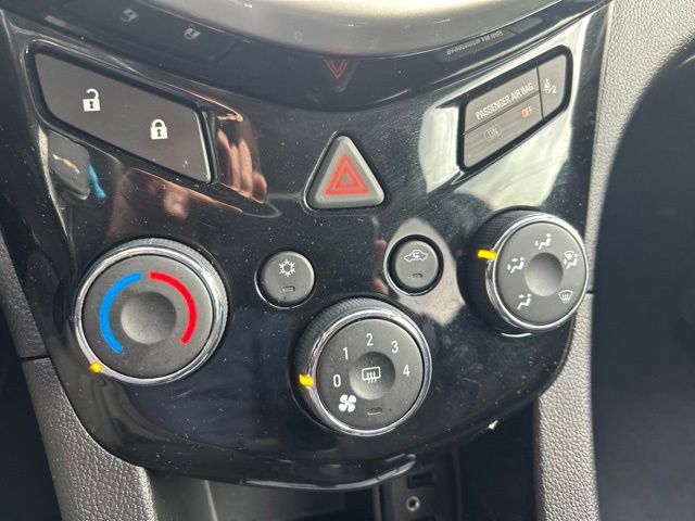 Used 2017 Chevrolet Sonic LT FWD image 22