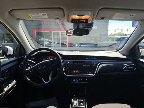 Used 2023 Chevrolet Bolt EUV LT w/ Driver Confidence Package FWD image 28