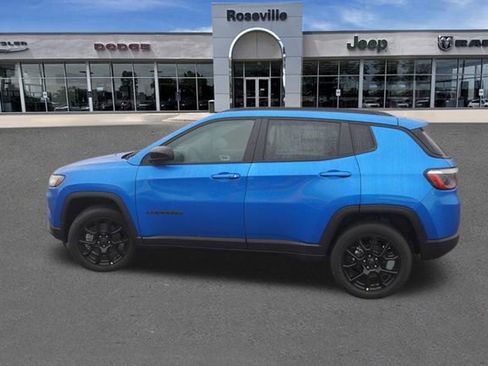 New 2026 Jeep Compass Latitude image 6