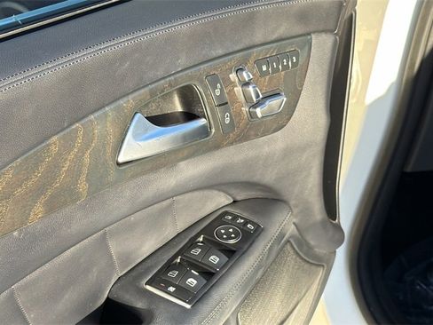 Used 2015 Mercedes-Benz CLS 400 4MATIC image 13