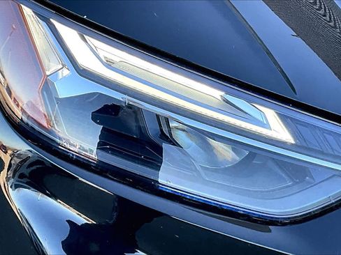 Used 2023 Audi Q5 2.0T Premium Plus w/ Premium Plus Package image 24