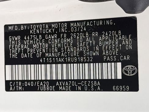 Used 2024 Toyota Camry SE w/ Audio Upgrade Package image 29