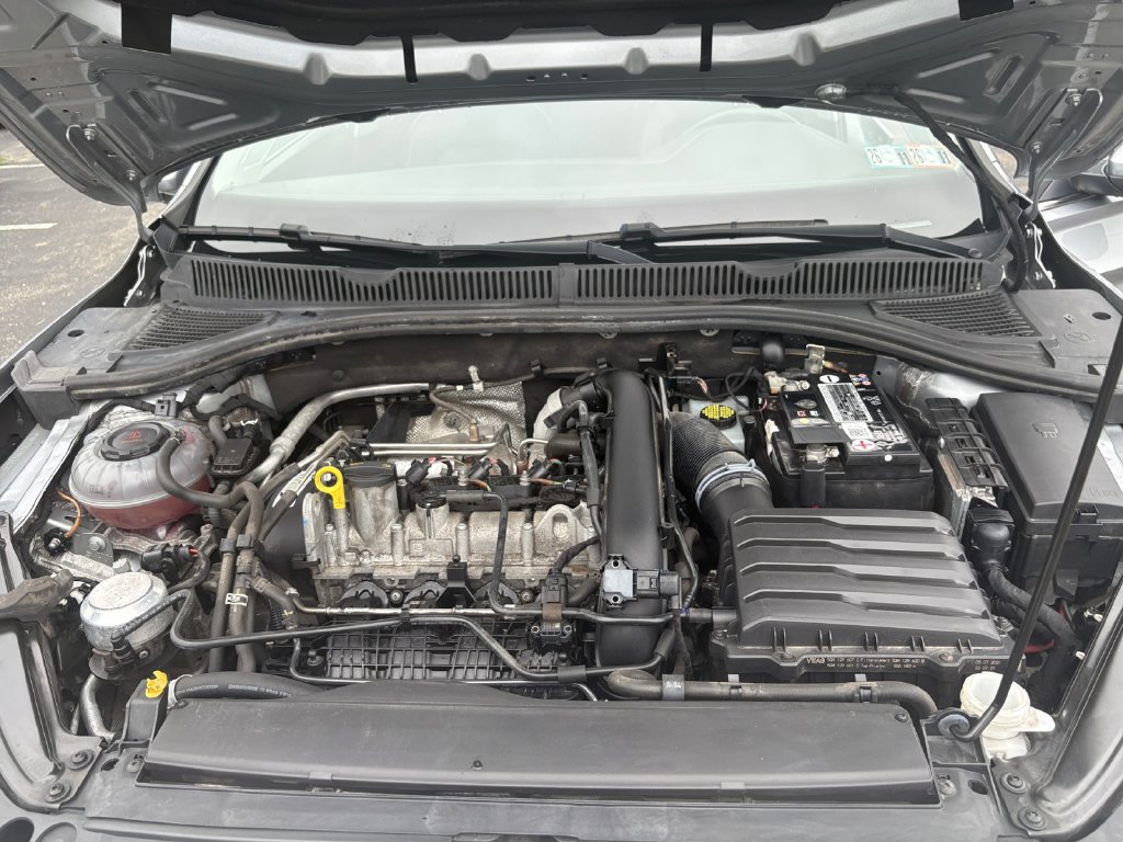Used 2021 Volkswagen Jetta SEL FWD image 27