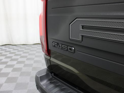 Used 2024 Ford F150 Raptor AWD/4WD image 32