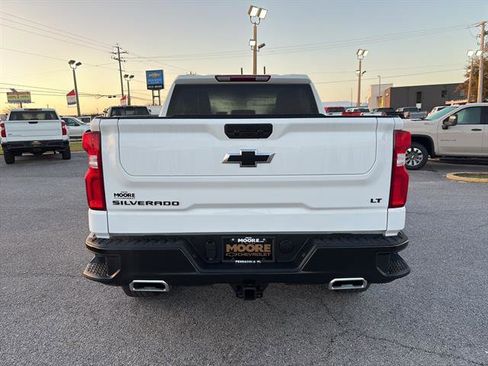 New 2026 Chevrolet Silverado 1500 LT Trail Boss w/ LPO, Dark Essentials Package AWD/4WD image 6