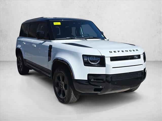 Used 2026 Land Rover Defender 110 X-Dynamic SE AWD/4WD image 3