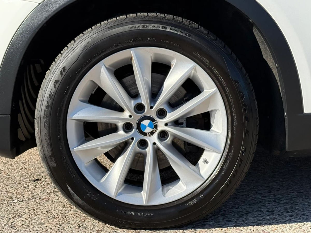 Used 2017 BMW X3 xDrive28i AWD/4WD image 28