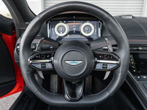 Used 2024 Aston Martin DB12 Convertible RWD image 15