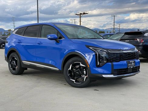 New 2026 Kia Sportage EX FWD image 1