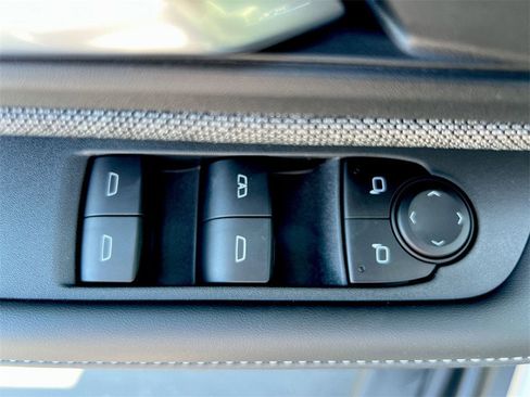 New 2026 GMC Sierra EV Elevation image 19