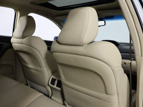 Used 2012 Acura TL image 19