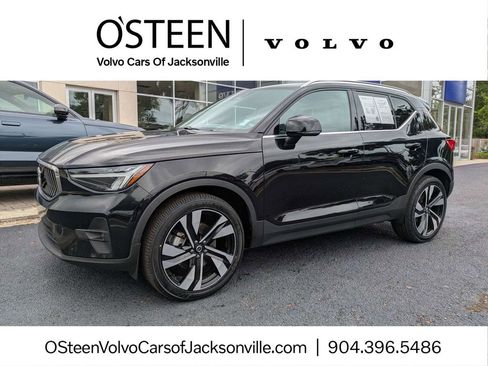 Certified 2023 Volvo XC40 B5 Plus w/ Protection Package Premier AWD/4WD image 1