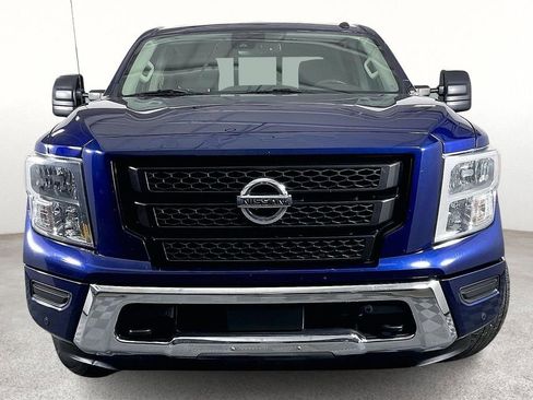 Used 2021 Nissan Titan SV w/ SV Convenience Package image 5