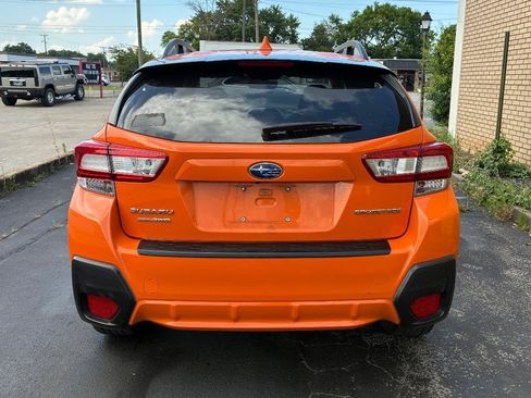 Used 2018 Subaru Crosstrek 2.0i Premium w/ Moonroof Package AWD/4WD image 5
