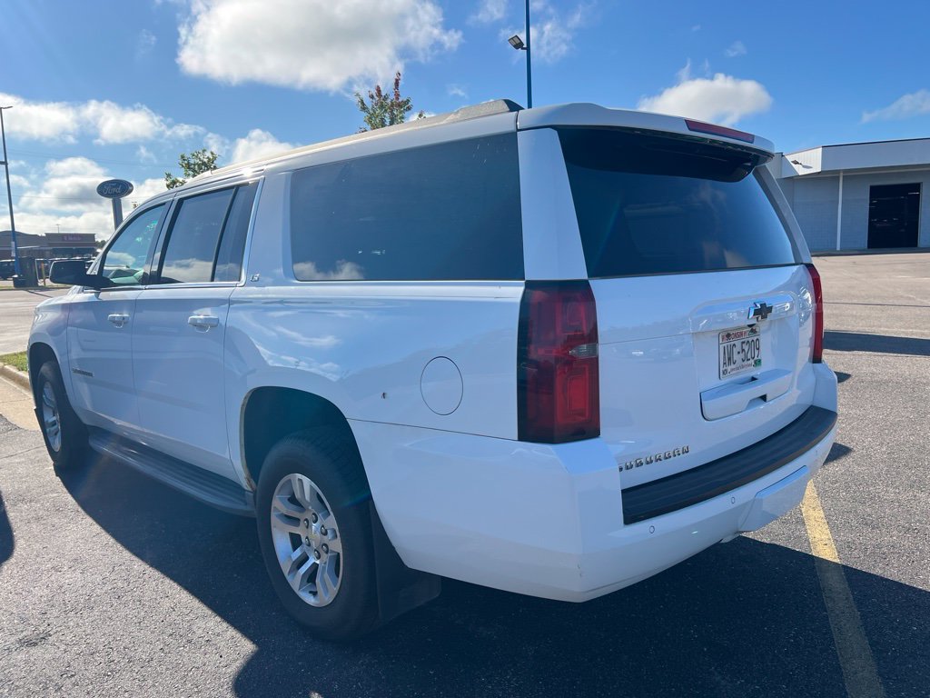 Used 2015 Chevrolet Suburban LS w/ Driver Alert Package AWD/4WD image 4