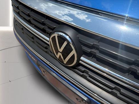 Used 2024 Volkswagen Jetta SE FWD image 28