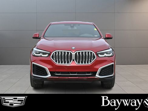 Used 2023 BMW X6 xDrive40i w/ Luxury Seating Package image 2