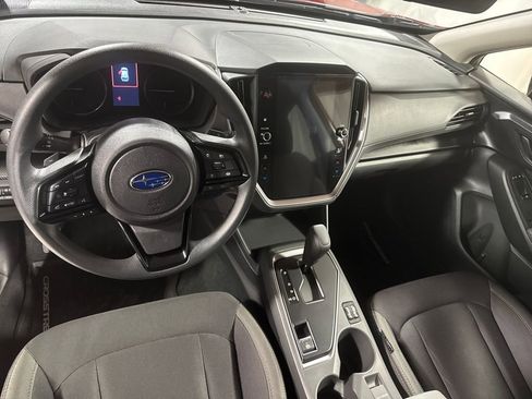 Used 2025 Subaru Crosstrek 2.0i Premium image 4