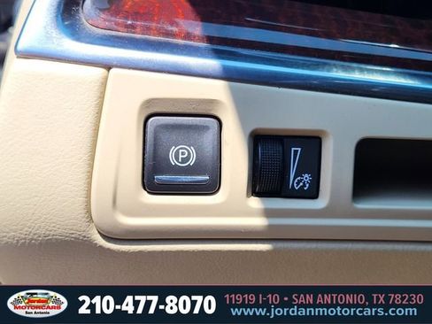Used 2017 Cadillac XT5 Luxury w/ Driver Awareness Package FWD image 22
